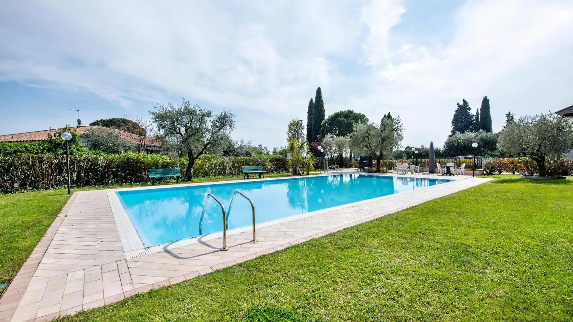 Appartamento Colibri San Felice del Benaco 0*,  Italy